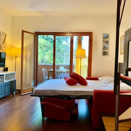 דירה Ariel Apt Punta Gro' סירמיונה