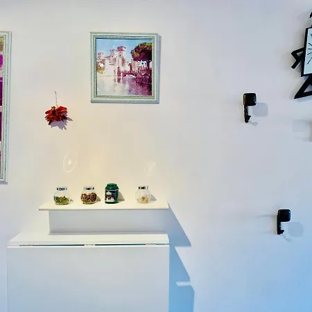 Ariel Apt Punta Gro' Sirmione
